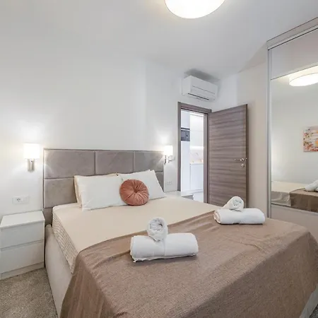 דירה Sunset Premium I